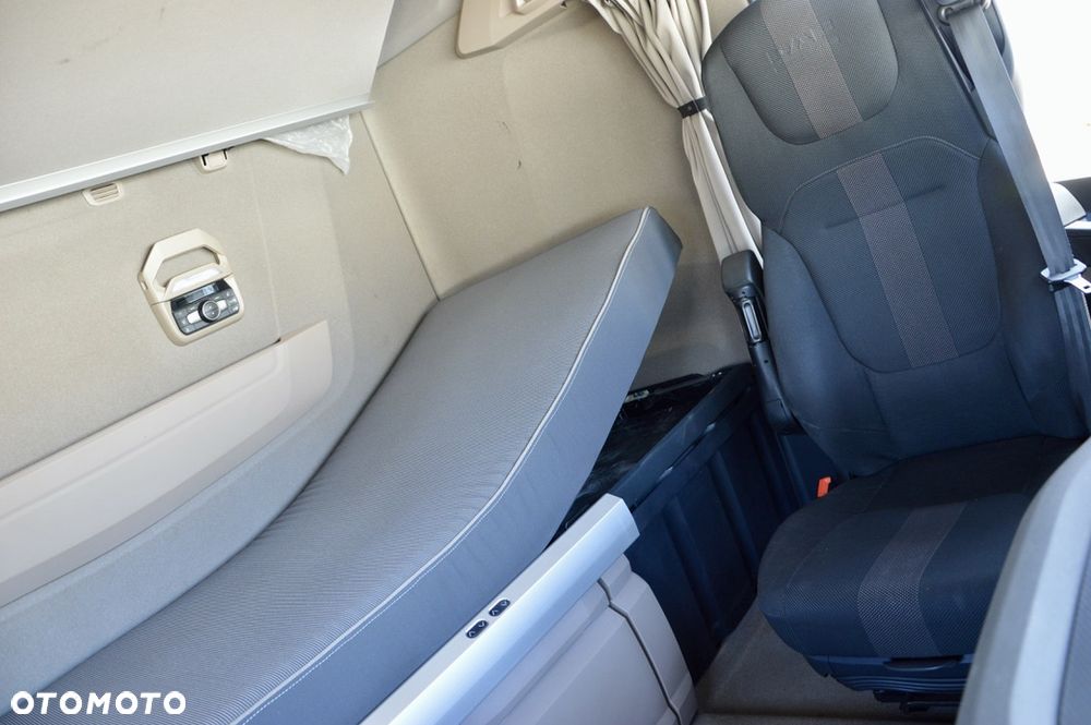 DAF XG 480 / ZF INTARDER / SALONKA / ELEKTR. ŁÓŻKO / CARPLAY - 21