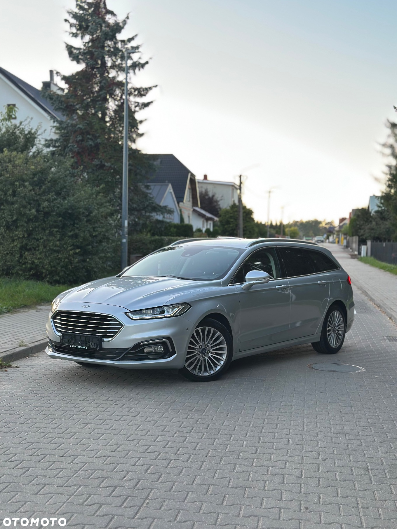Ford Mondeo 2.0 EcoBlue Titanium - 4