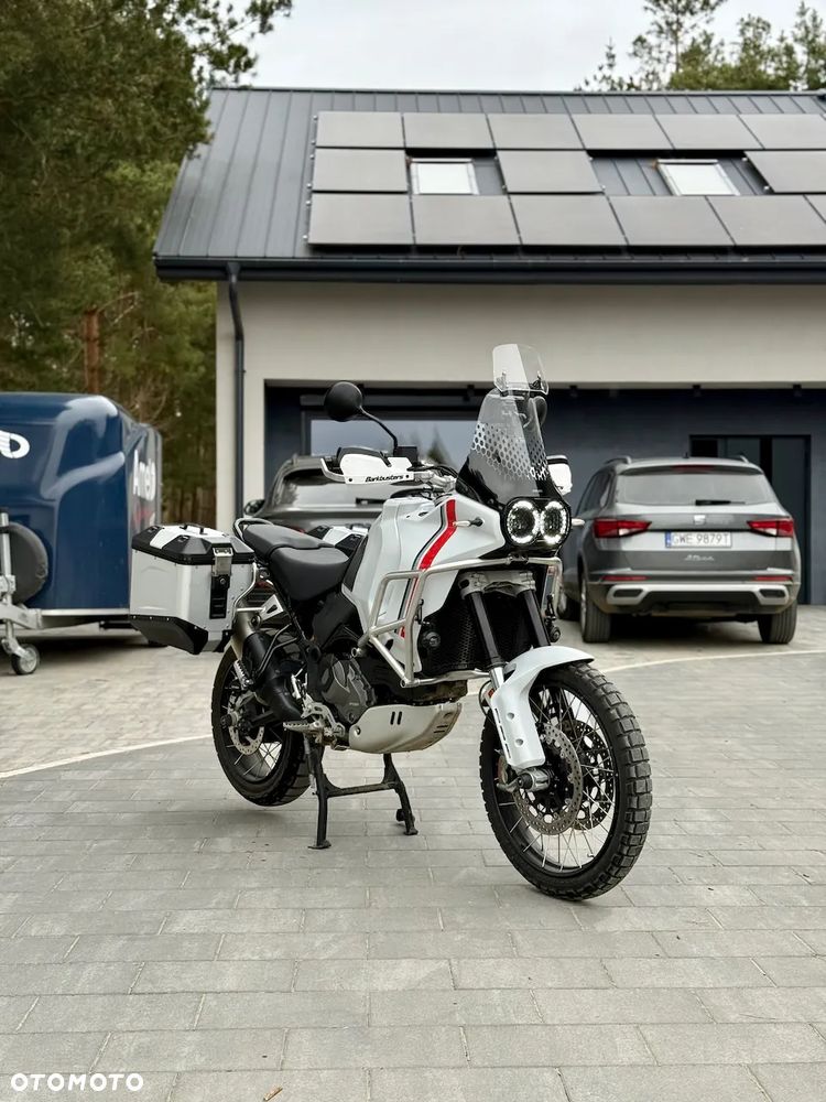 Ducati DesertX - 1