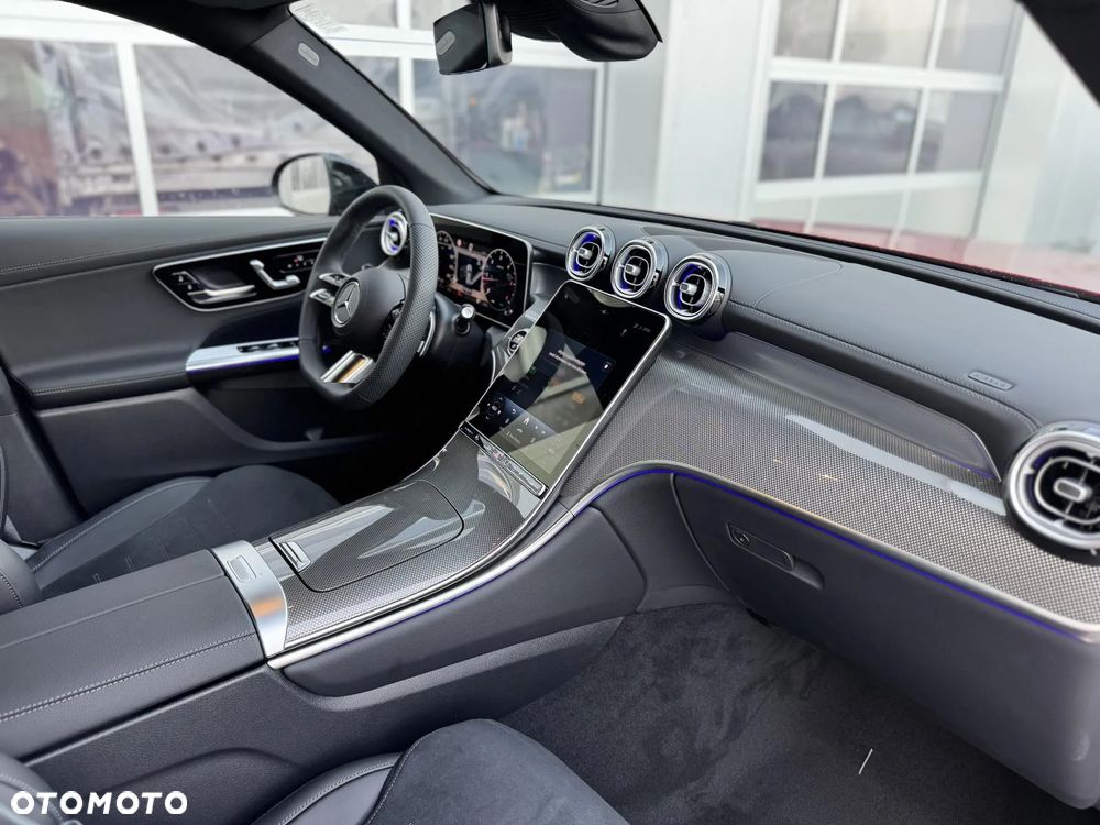 Mercedes-Benz GLC 220 d 4Matic 9G-TRONIC AMG Line Advanced - 17