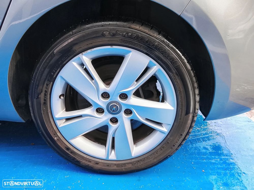 Opel Zafira 1.6 CDTi Cosmo - 25