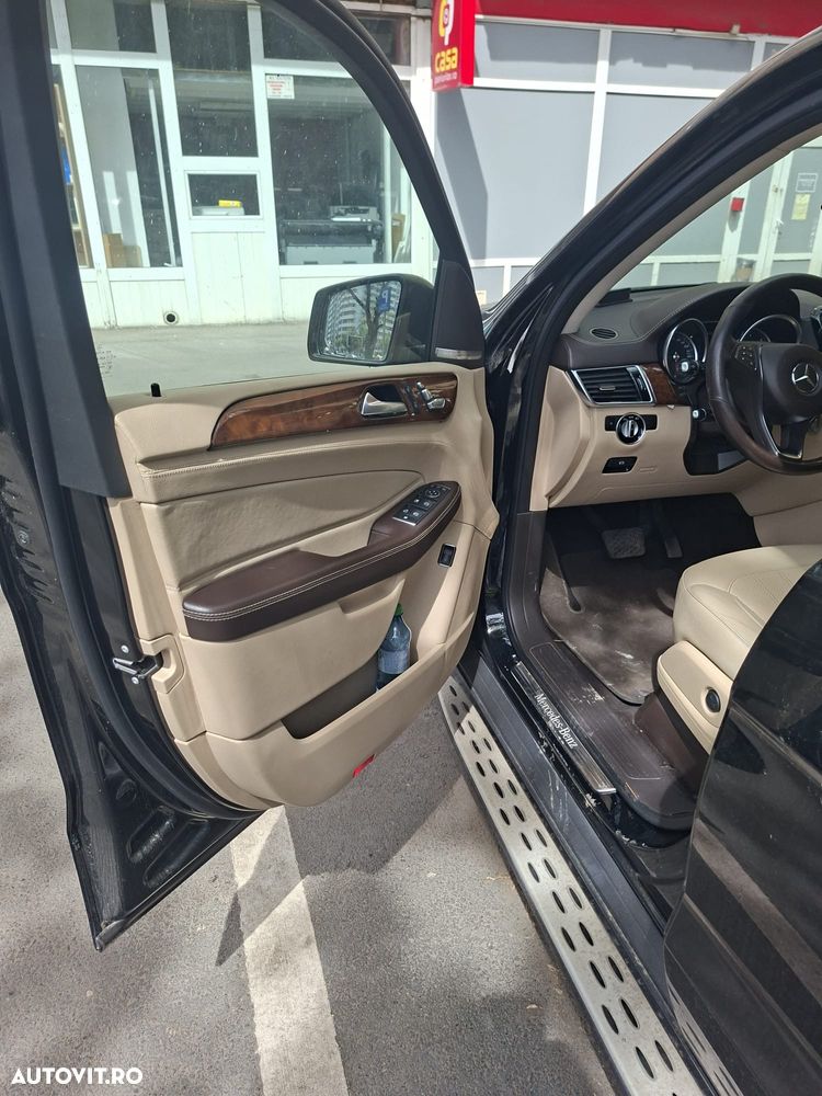 Mercedes-Benz GLE - 11