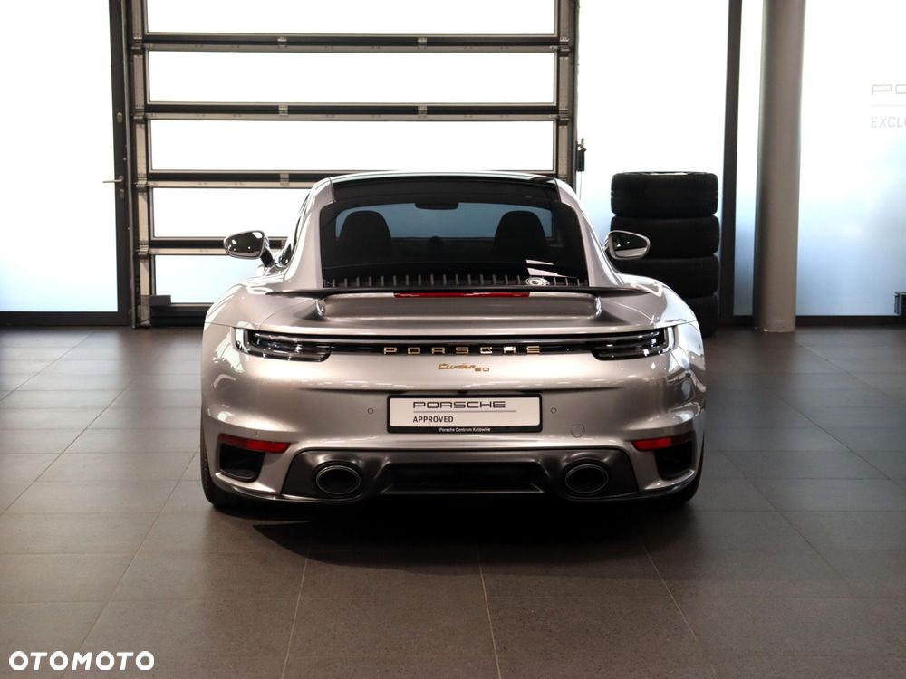 Porsche 911 Turbo 50 Years - 4