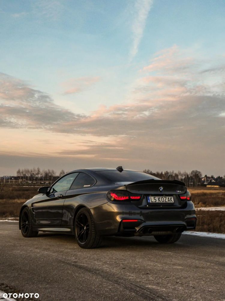 BMW M4 DKG - 4
