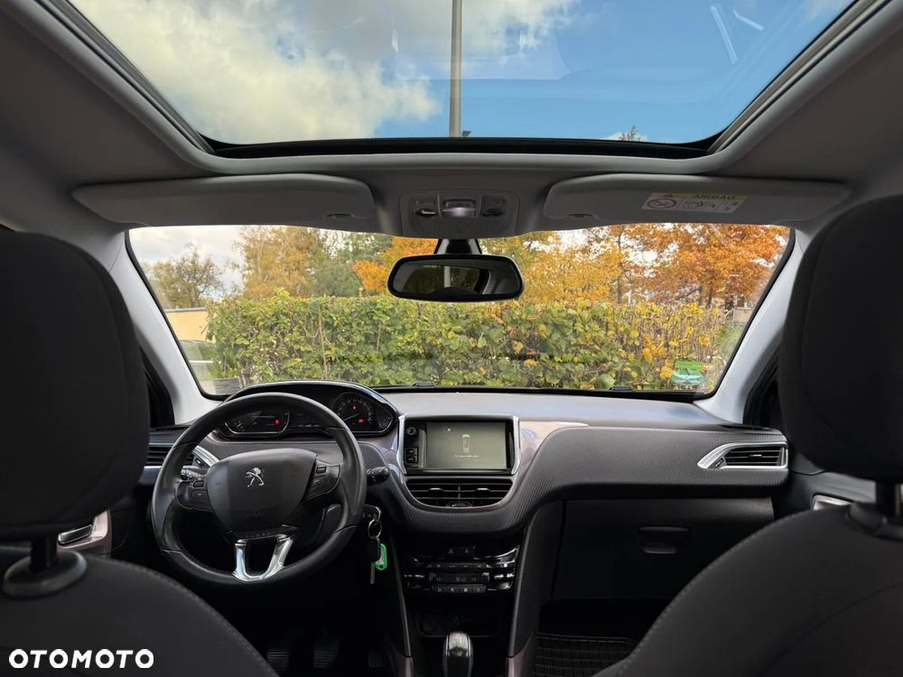 Peugeot 2008 PureTech 82 Style - 27