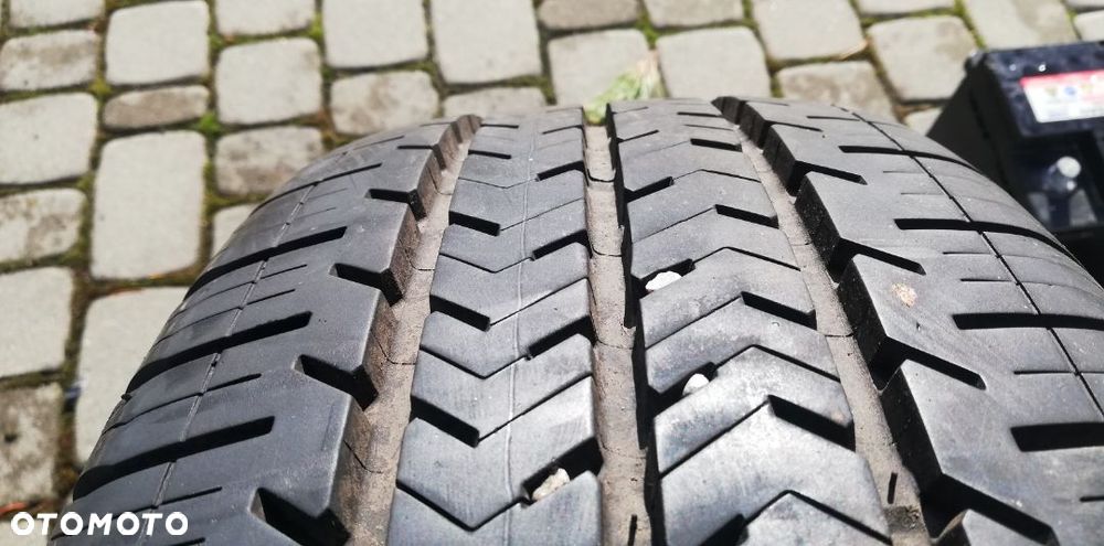 215/65/15 michelin agilis 51 - 4