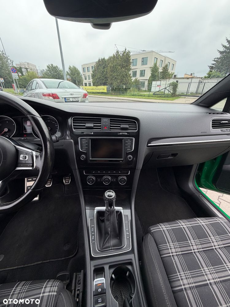 Volkswagen Golf 2.0 TDI BMT GTD - 9