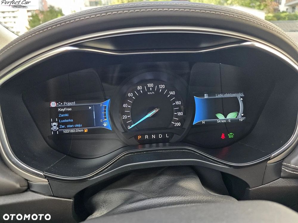 Ford Mondeo SW 2.0 Hybrid Vignale - 27
