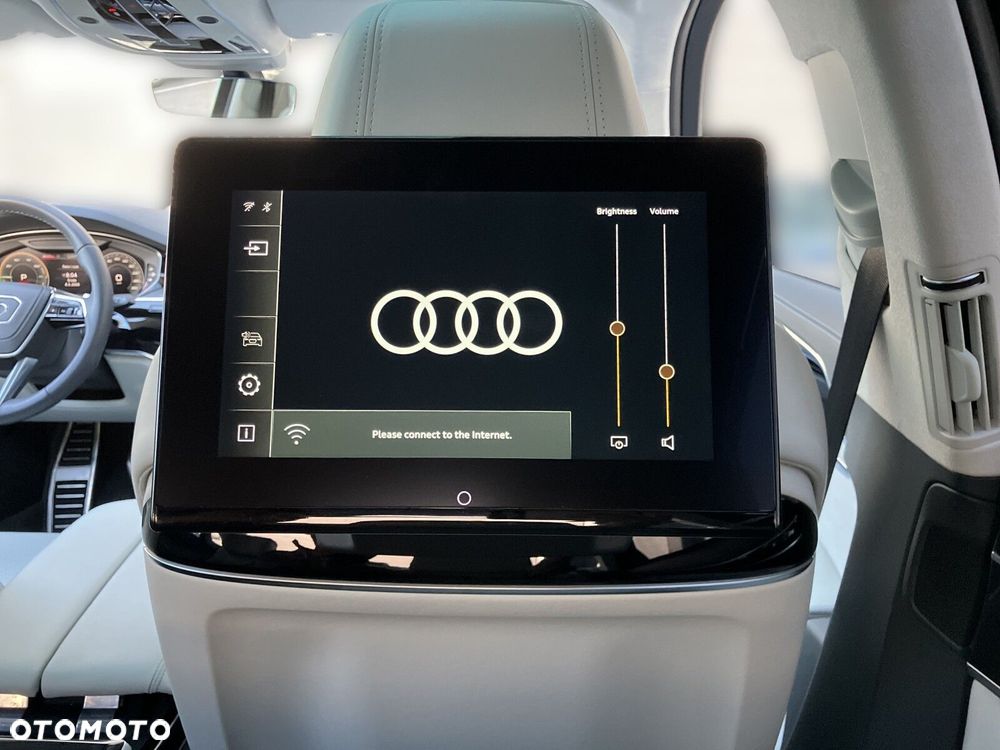 Audi A8 - 18