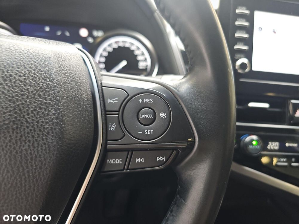 Toyota Camry 2.5 Hybrid Comfort CVT - 15
