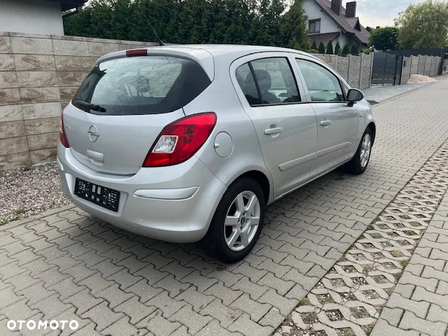 Opel Corsa 1.2 16V - 6