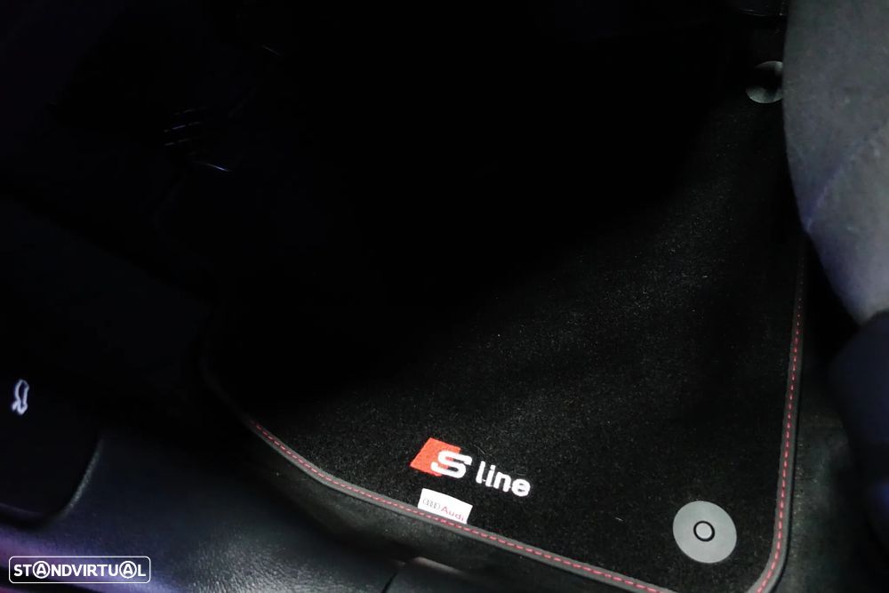 Audi A3 Limousine 30 TDI S-line - 38