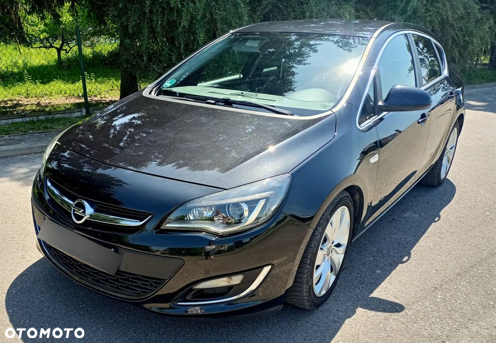 Opel Astra 2.0 CDTI Exklusiv - 8