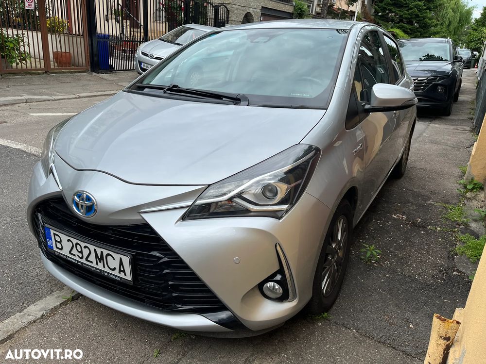 Toyota Yaris 1.5 VVT-i HSD Active - 3