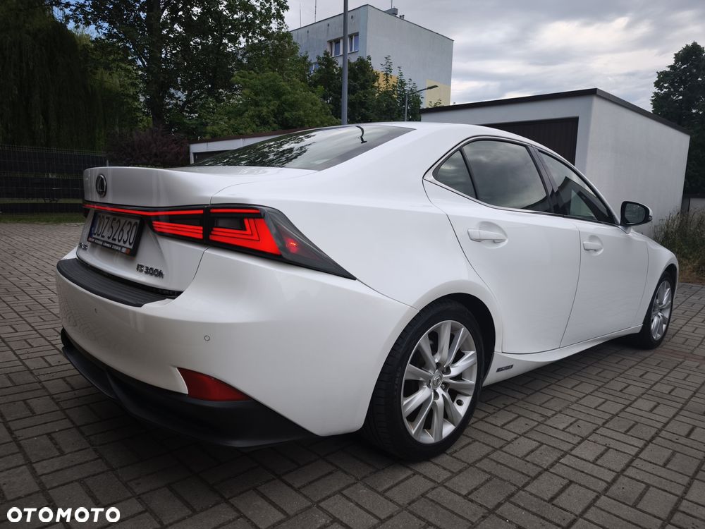 Lexus IS Sport Line - 33