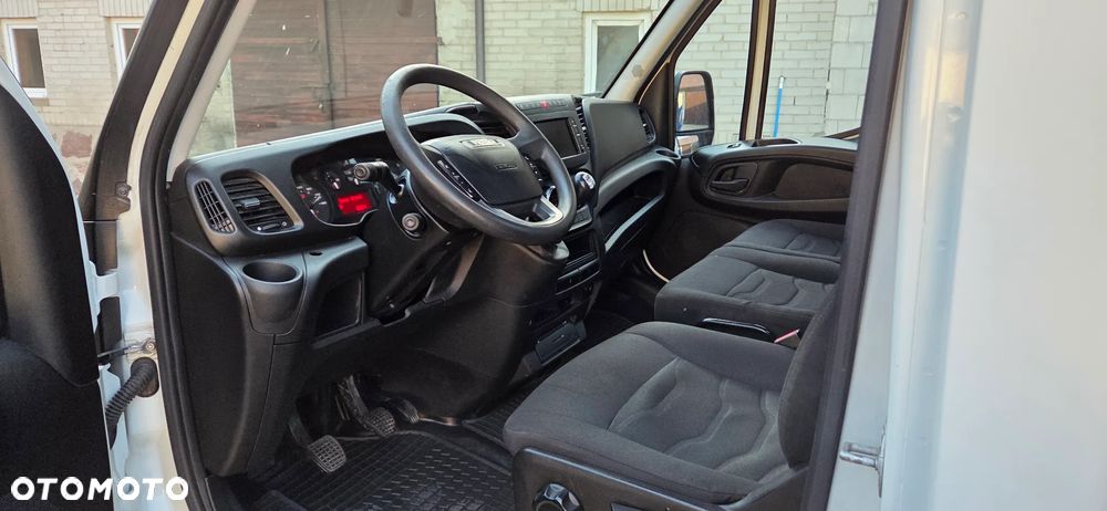 Iveco Daily 35C15 - 11