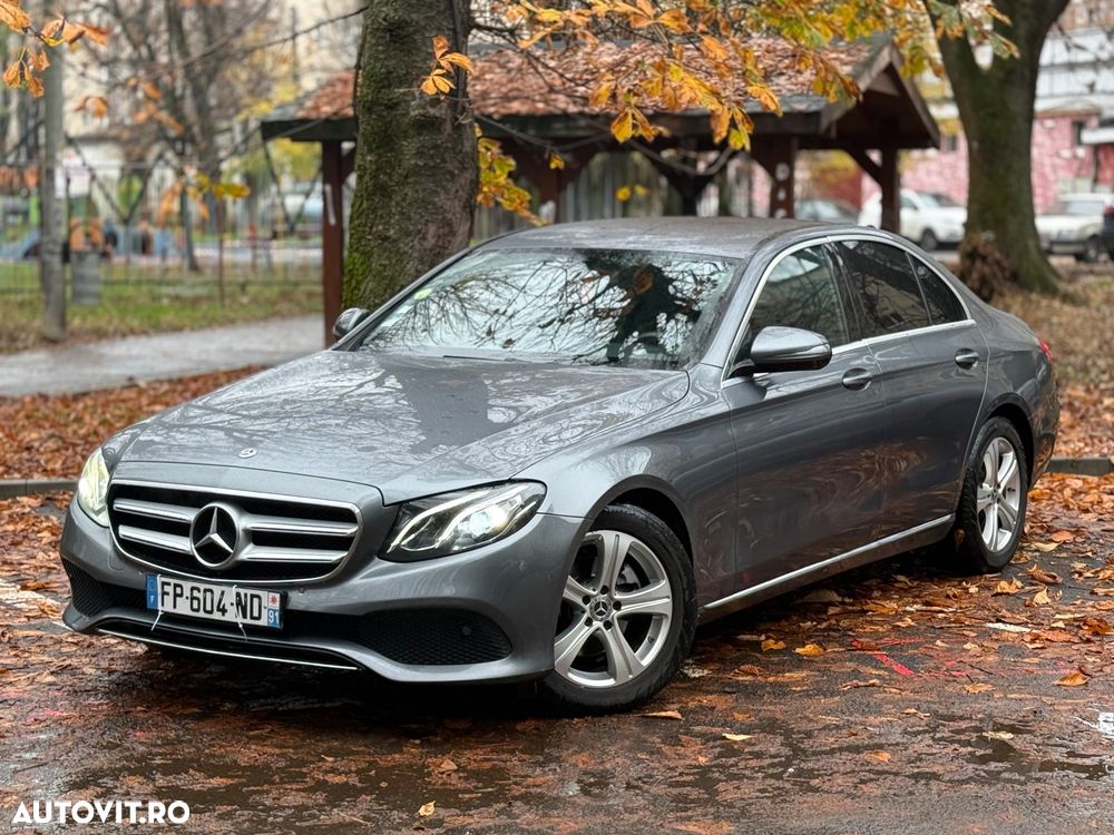 Mercedes-Benz E 220 d 4Matic T 9G-TRONIC - 3