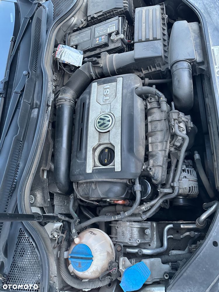 Volkswagen Passat CC - 11