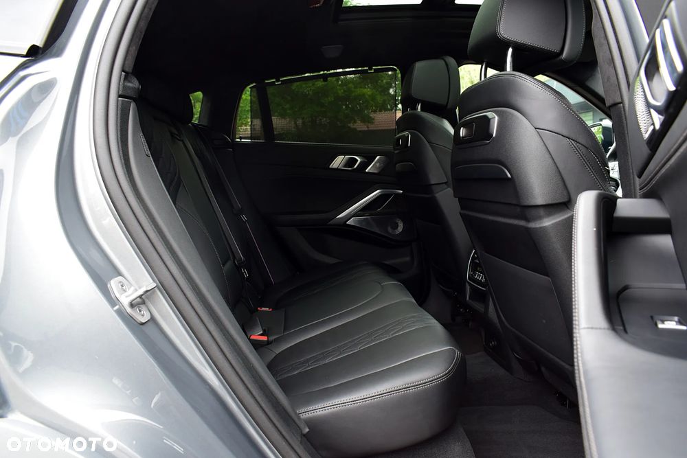 BMW X6 - 10