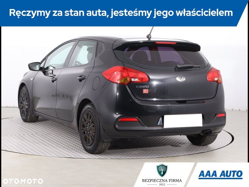 Kia Ceed - 5
