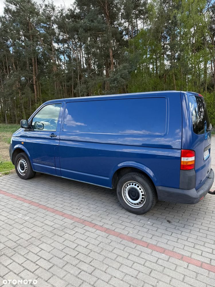 Volkswagen Transporter T5 - 1