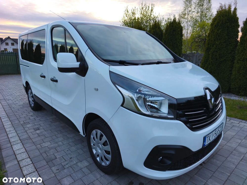 Renault Trafic - 32