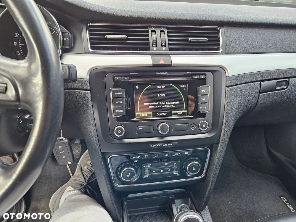 Skoda Superb 1.8 TSI Exclusive - 16