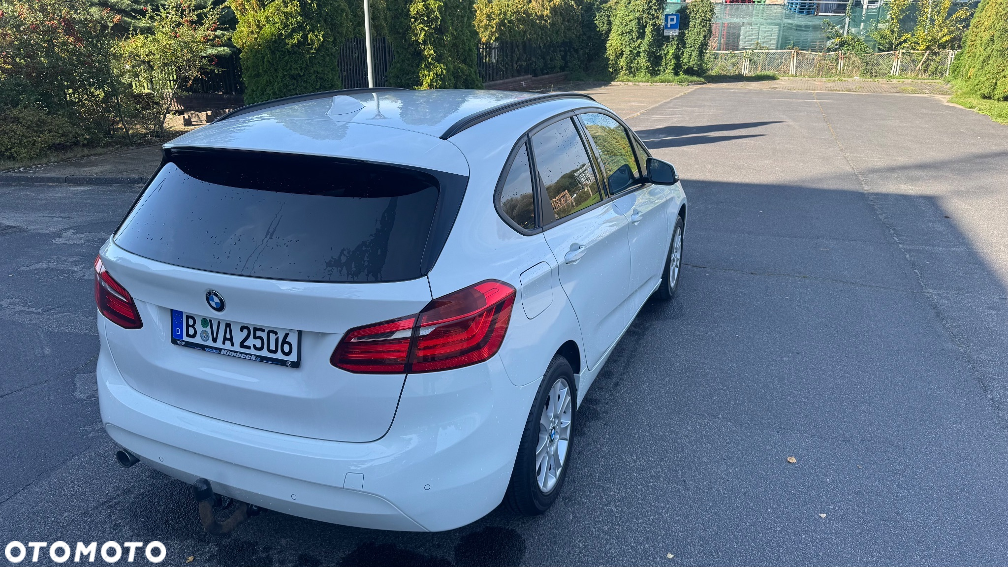 BMW Seria 2 218d - 15