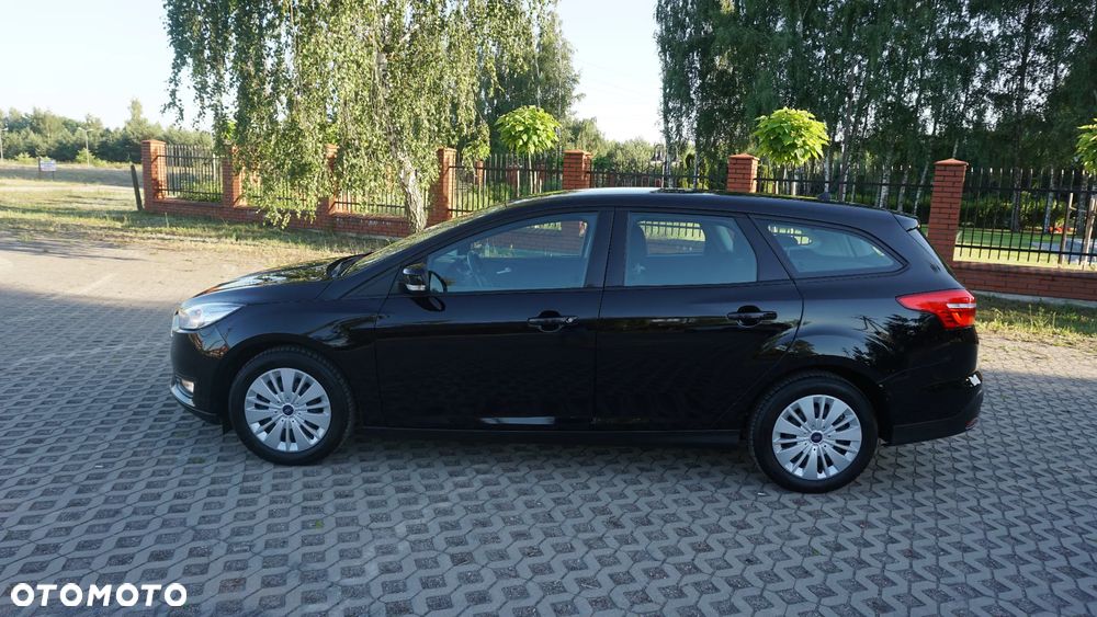 Ford Focus 1.6 SYNC Edition - 8