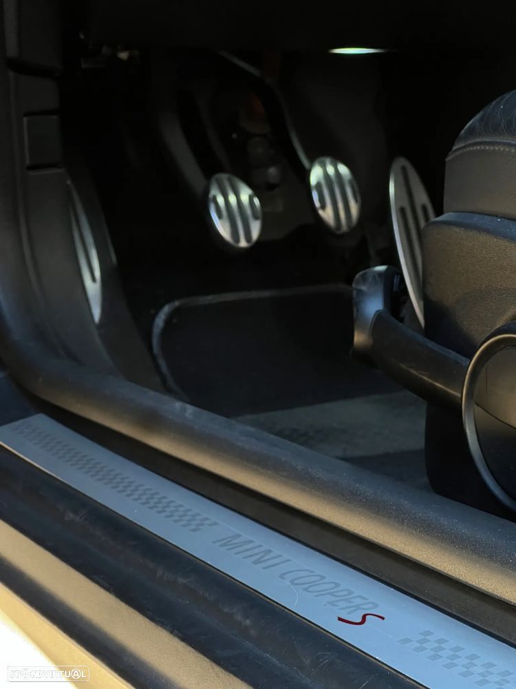 MINI 3 Portas Cooper S - 15