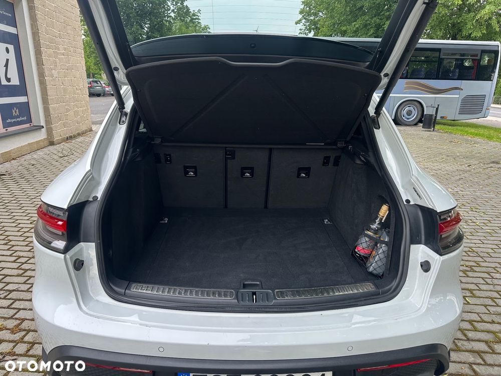 Porsche Macan Standard - 36
