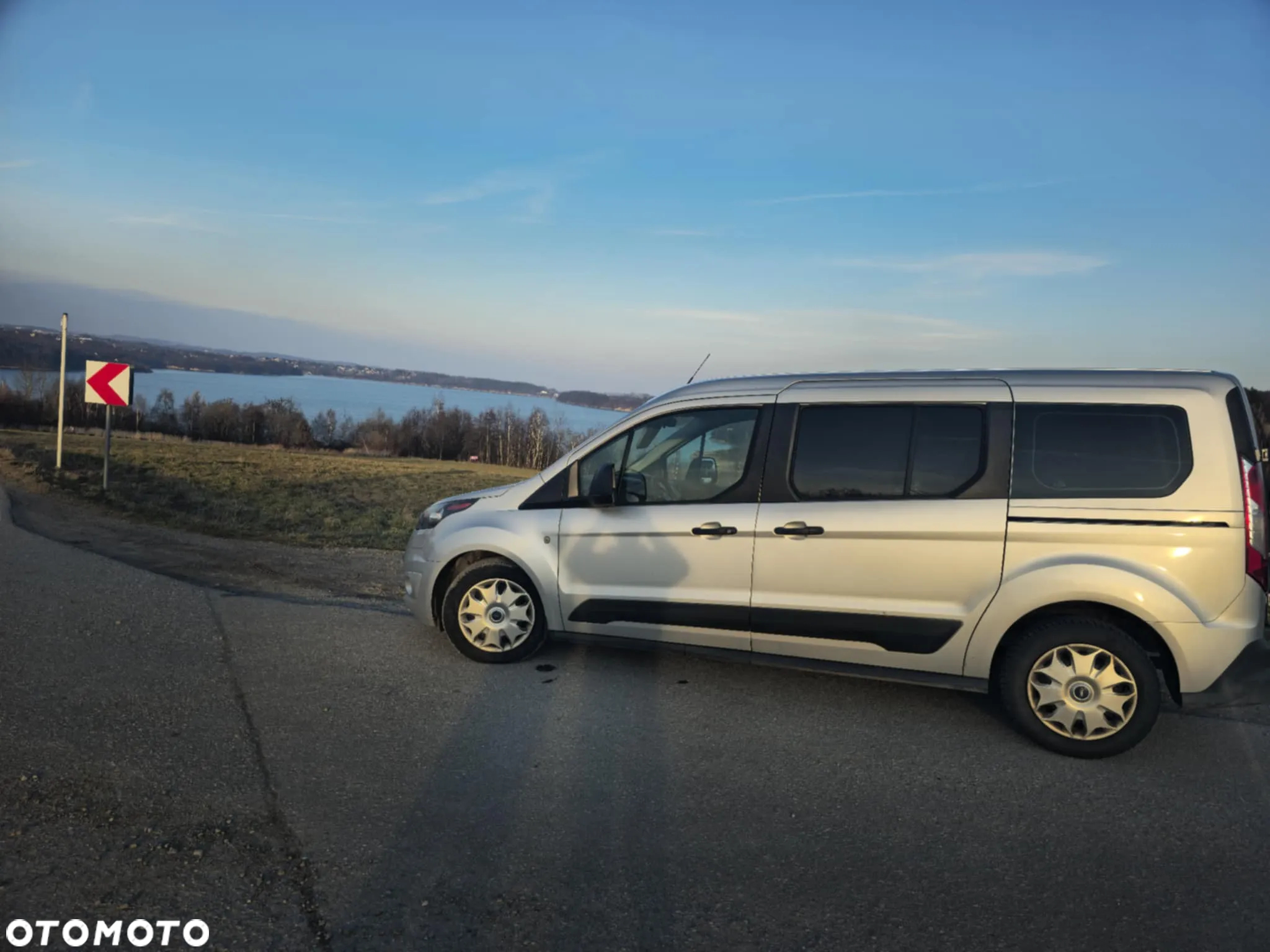 Ford Transit Connect - 5