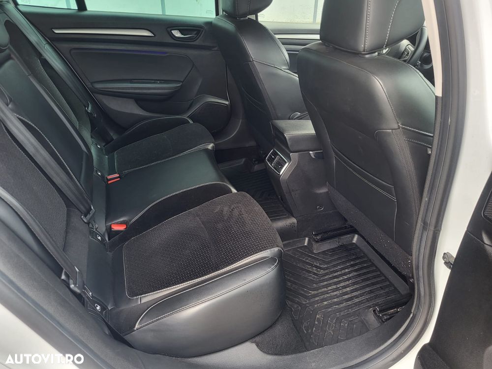 Renault Megane Blue dCi EDC Zen - 11