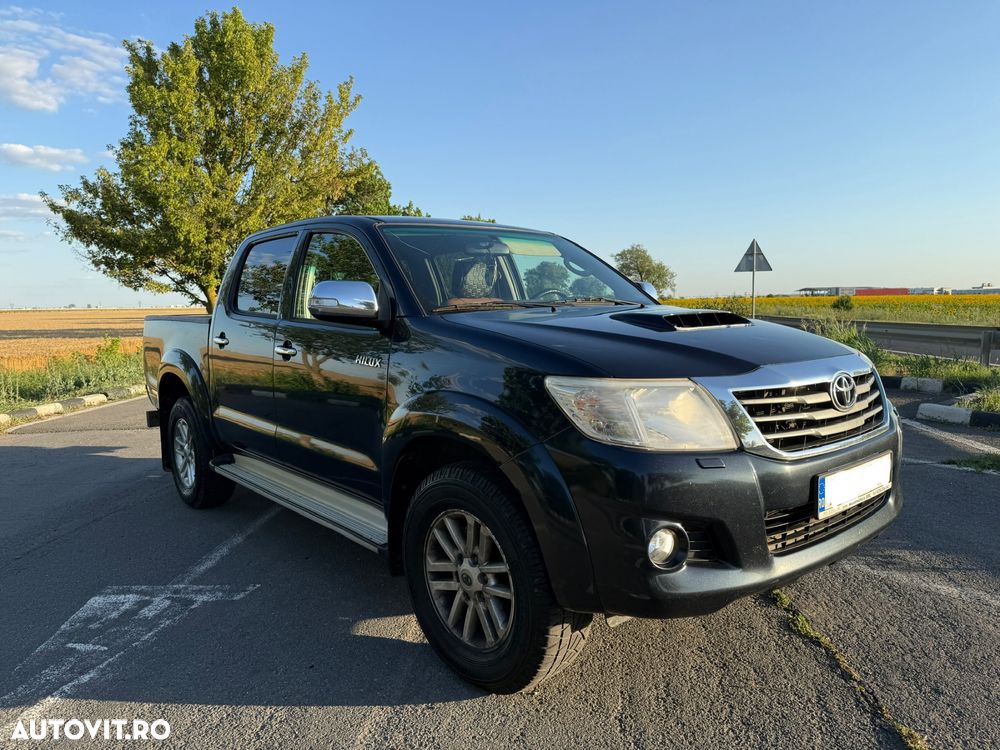 Toyota Hilux 4x4 Double Cab DPF Autm. Comfort - 8