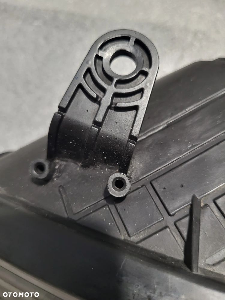 KIA Ceed II SOCZEWKA Z LED KOMPLET LAMP PRZEDNICH 92102-A2220 - 10