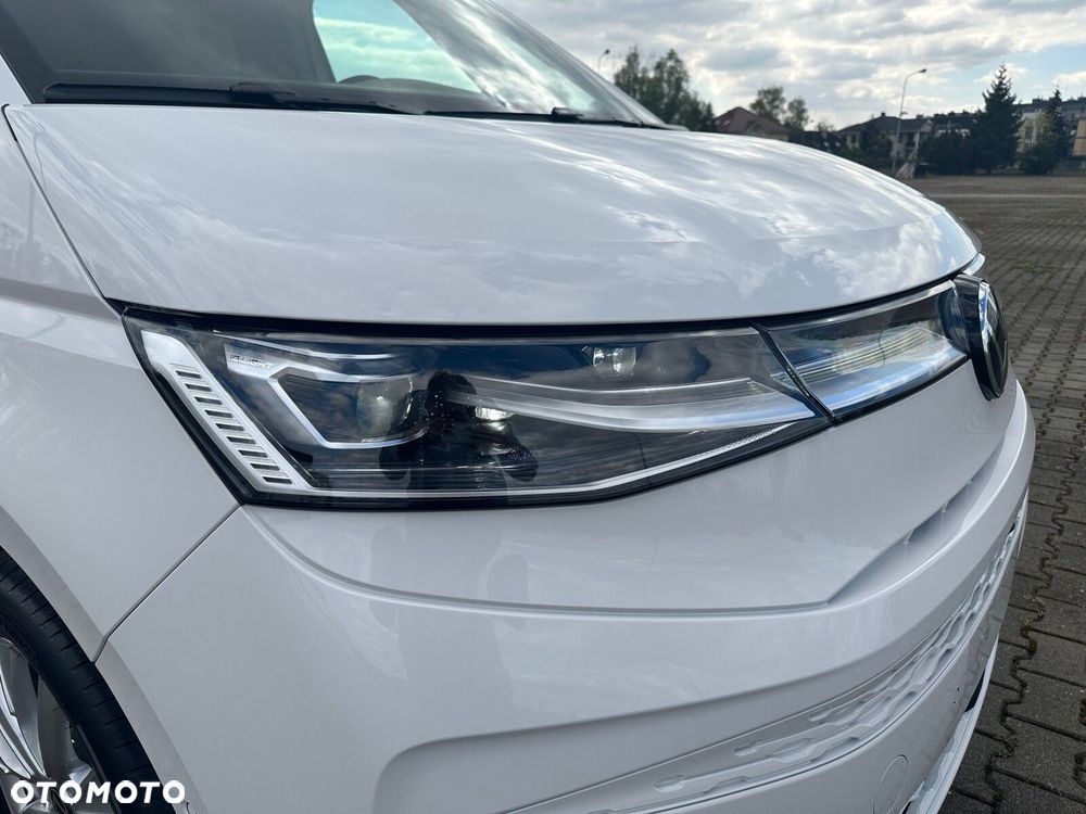 Volkswagen california Nowa California Beach silnik: 2,0 l TSI OPF 204 KM / skrzynia biegów: 7-biegowa DSG rozstaw osi: 3124 mm - 31