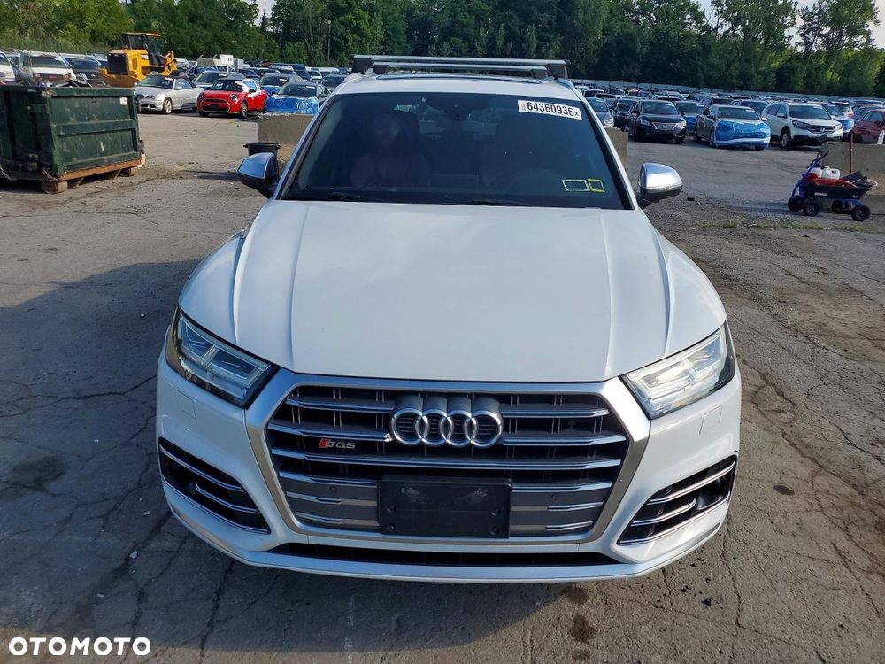 Audi SQ5 - 6