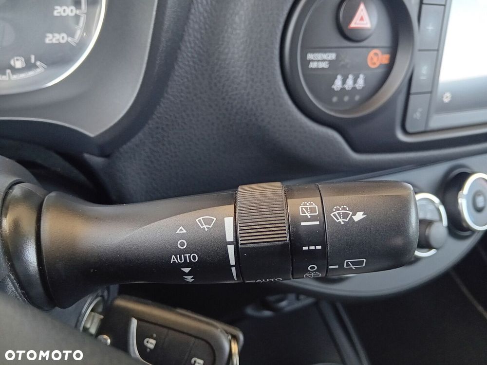 Toyota Yaris - 19