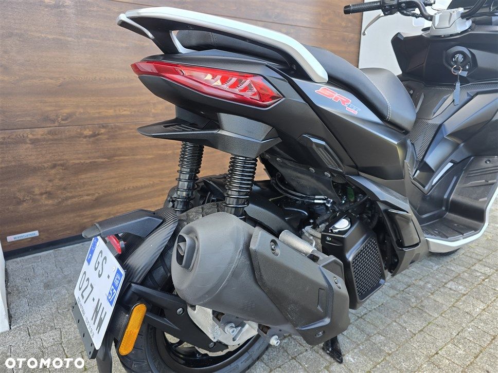 Aprilia SR - 17