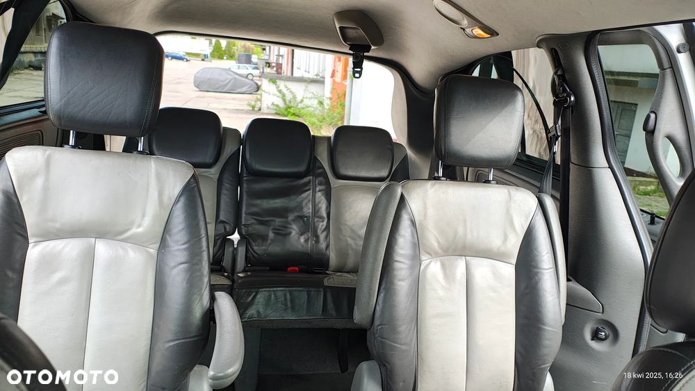 Chrysler Grand Voyager 2.8 CRD SE - 7
