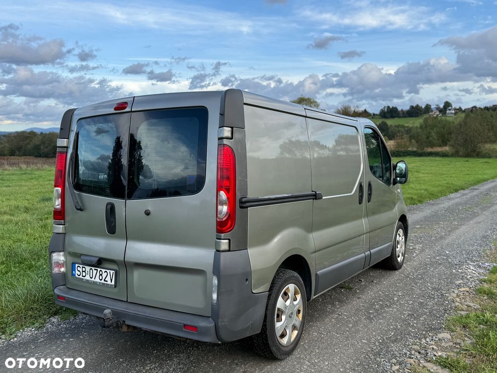 Renault Trafic - 9