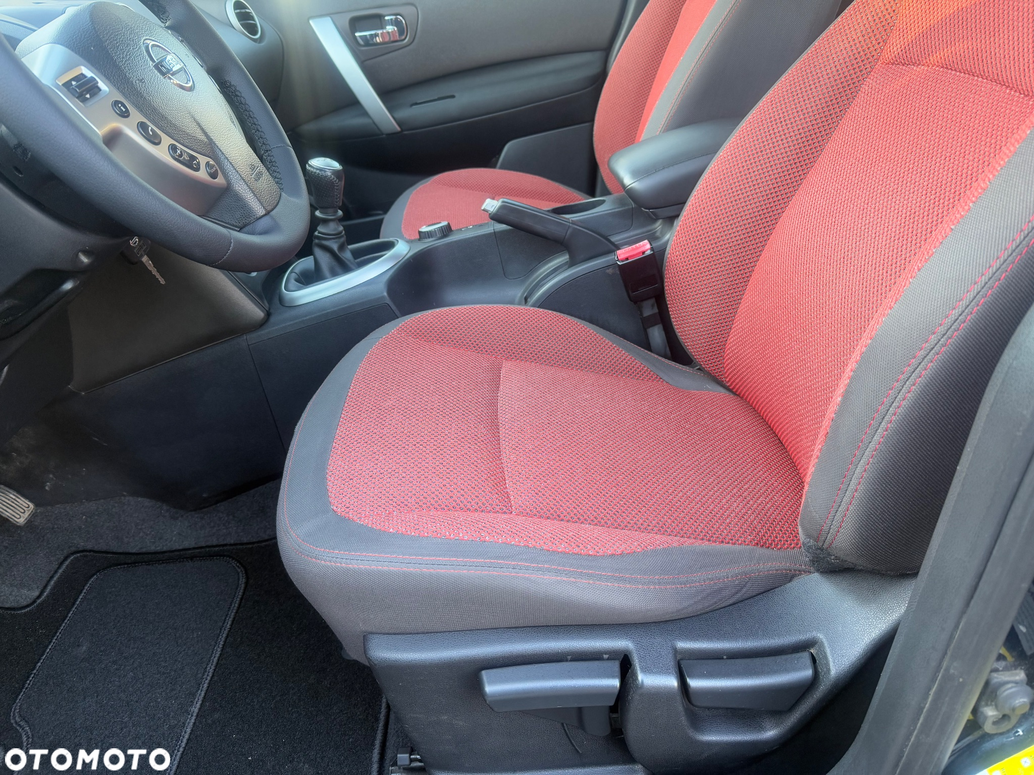 Nissan Qashqai 2.0 4x4 Tekna - 26