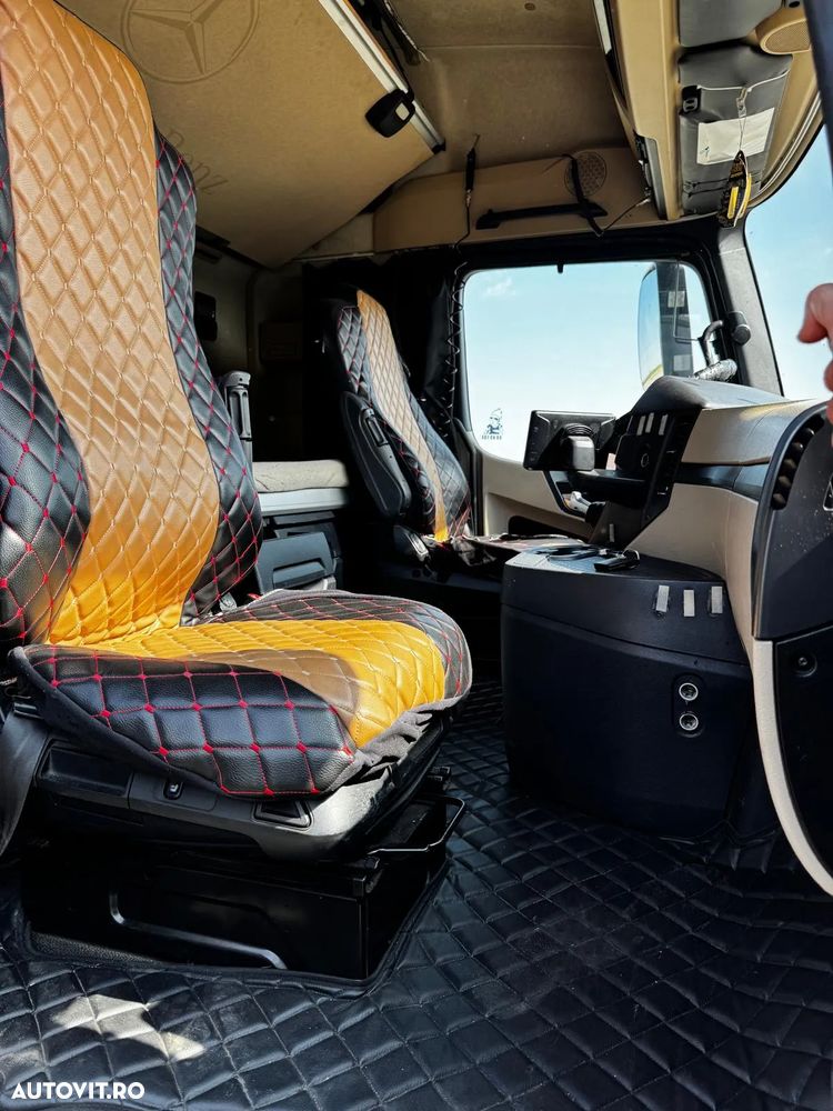 Mercedes-Benz Actros - 5