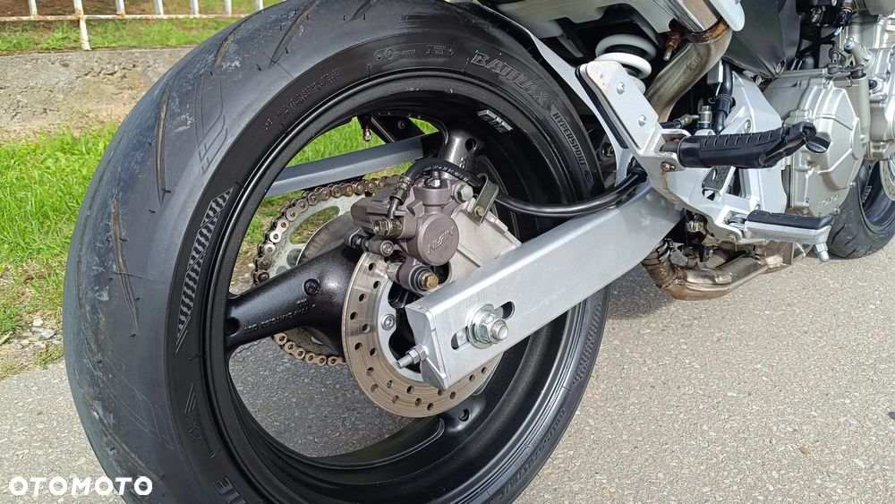 Honda CB - 11