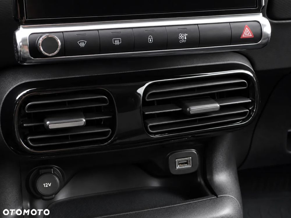 Citroën C4 Cactus 1.2 PureTech Shine Edition S&S - 26