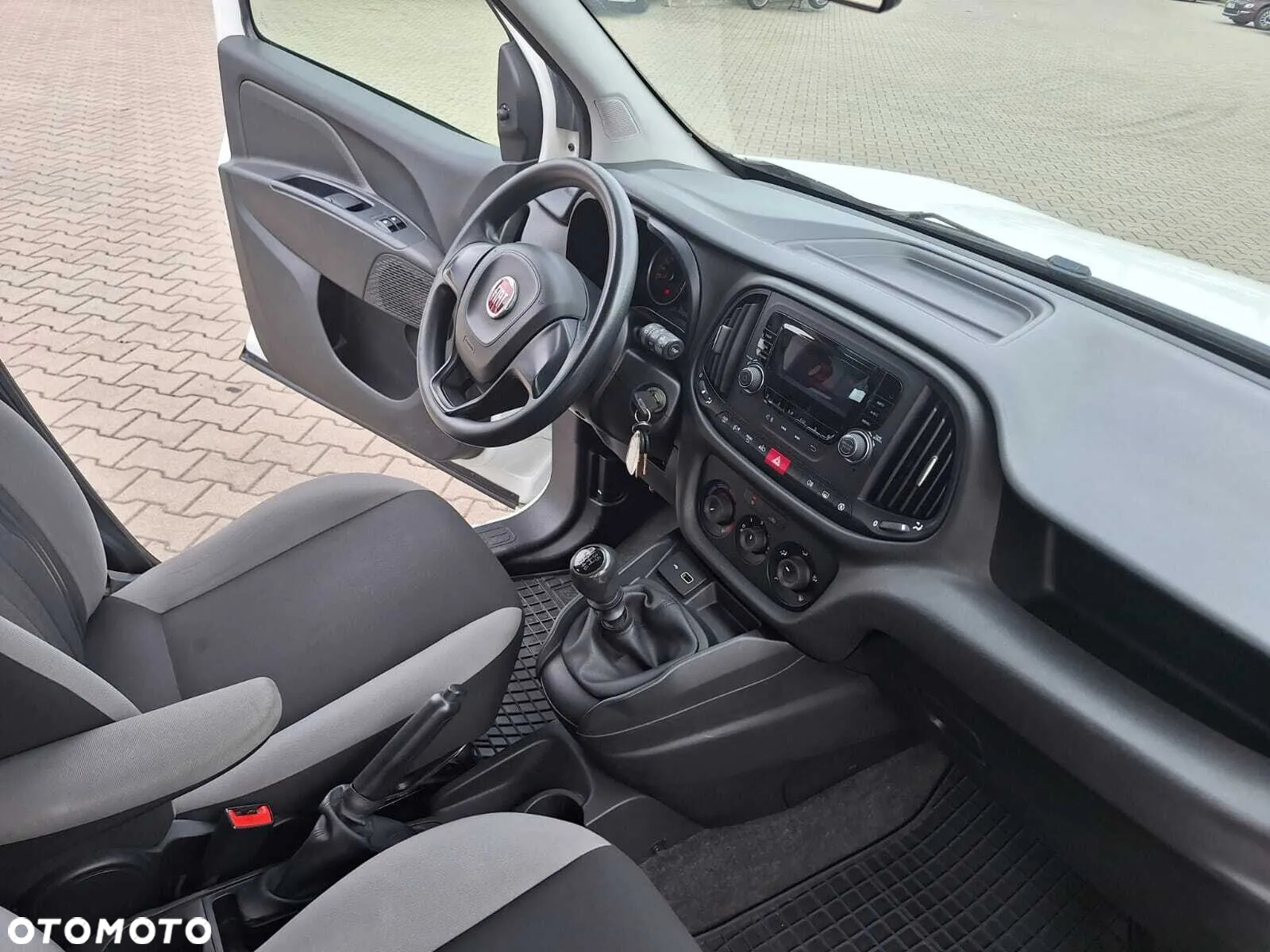 Fiat Doblo Brygadówka - 25