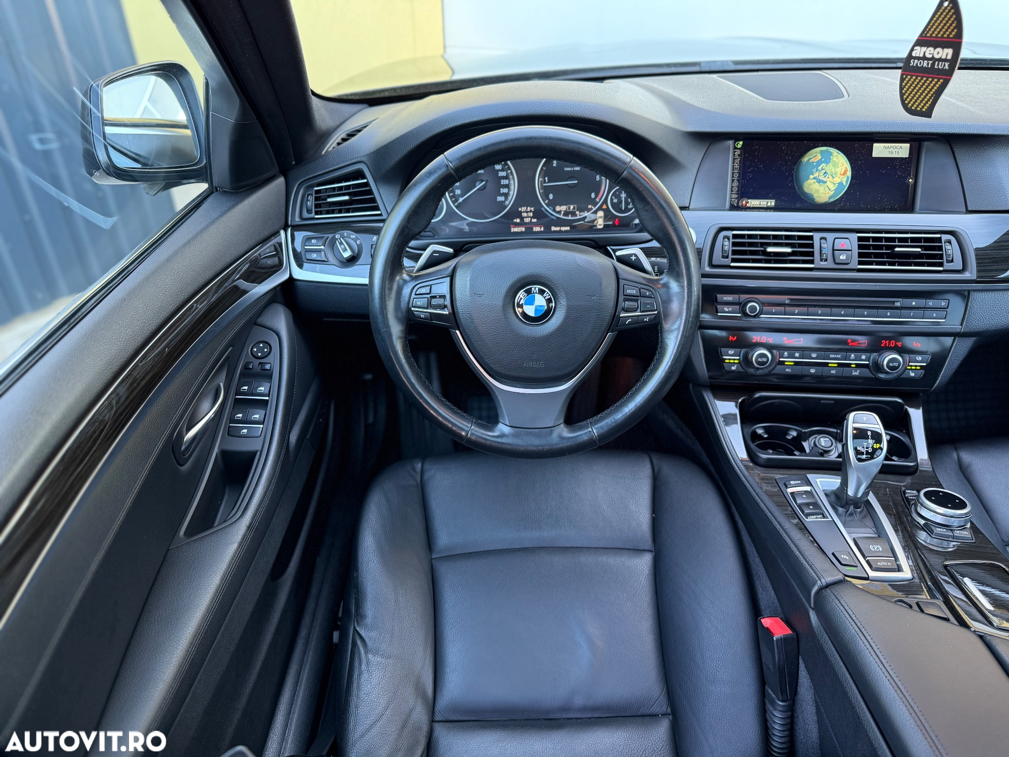 BMW Seria 5 520d Aut. - 14