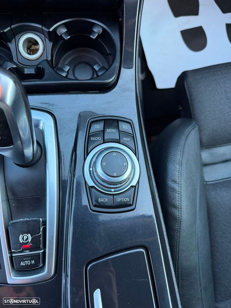 BMW 520 d Auto - 32
