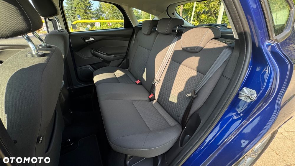 Ford Focus 1.0 EcoBoost Start-Stopp-System Champions Edition - 19