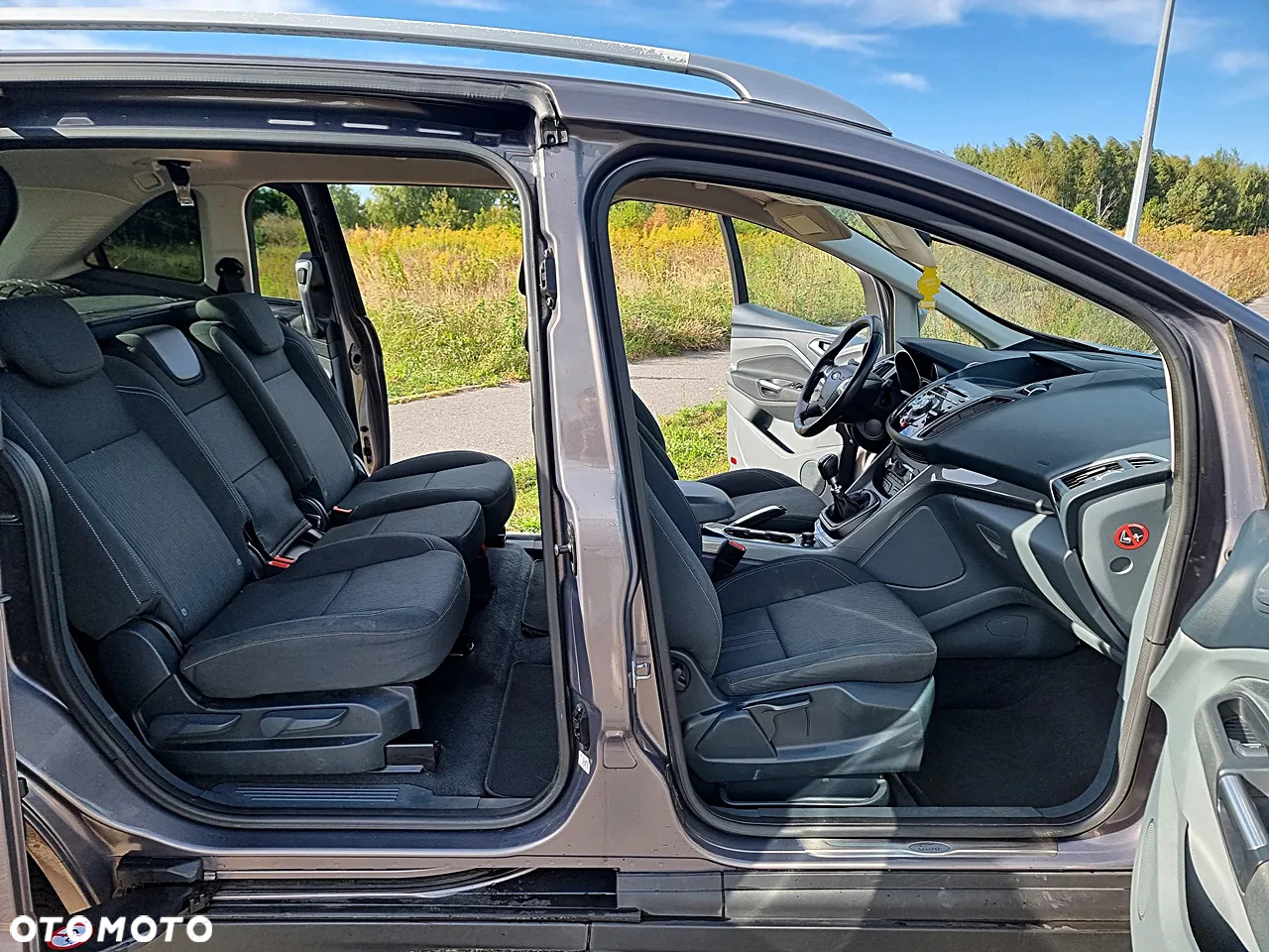 Ford Grand C-MAX - 8